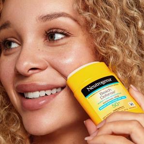 ضد آفتاب استیکی نوتروژینا Beach Defense SPF+50