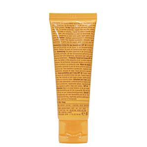 ضد آفتاب و ضدچروک SPF40 کلینیک